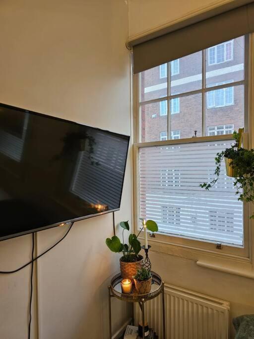 Beautiful And Spacious Flat Лондон Экстерьер фото